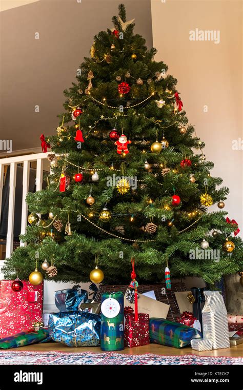 christmas presents  tree  res stock photography  images alamy