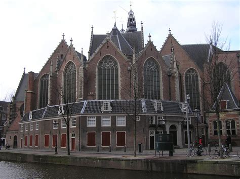 de oude kerk amsterdam heeft het