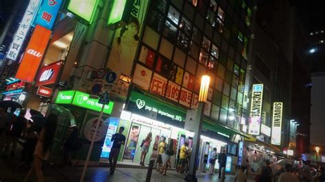 Dans Les Entrailles Du Méga Sex Shop D Akihabara M S Pop Life Store
