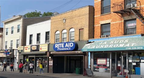 college point boulevard college point queens retail space