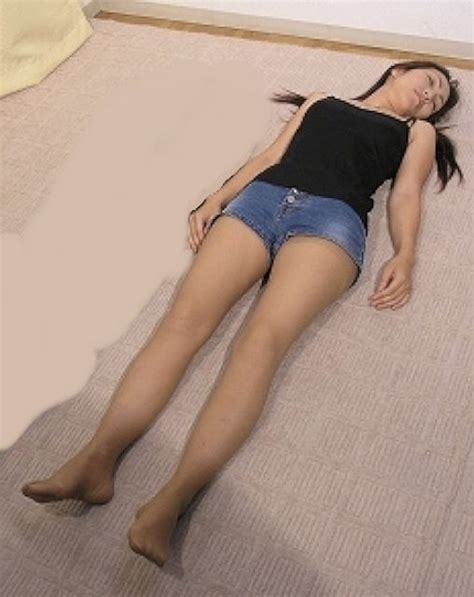 Pictures And Videos Of Of Girls Sleeping