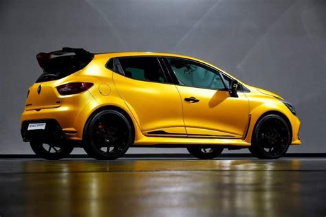 renault clio rs grows  muscle    hp