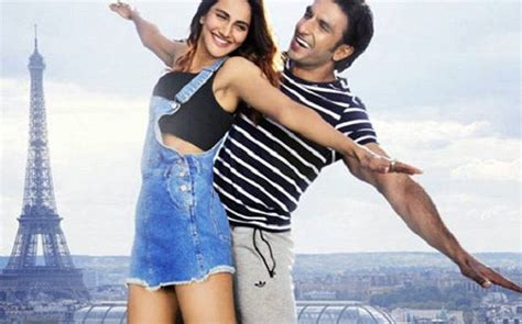 Watch Ude Dil Befikre Ranveer Singh And Vaani Kapoors Hot Bods Steal