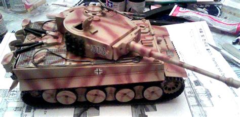 Wwii Tiger I Tank W Interior Plastic Model Military