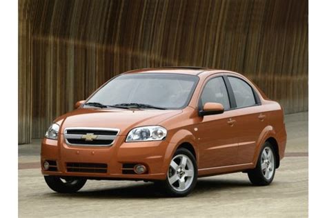 fitur  chevrolet aveo  gambar modifikasi