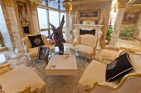 donald trump lives       york penthouse  pics