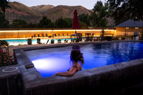 colorado hot springs   resorts  undeveloped pools   state