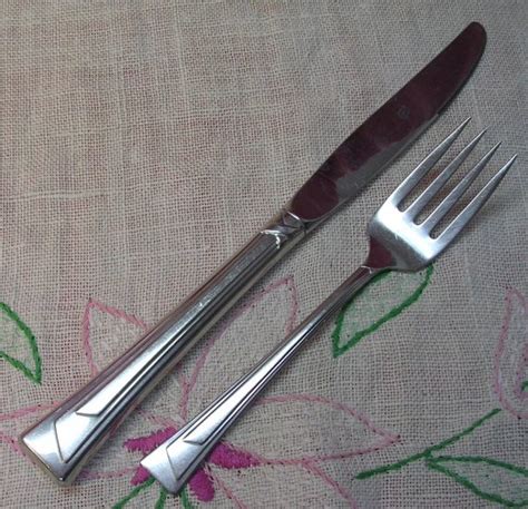 oneida ledges salad fork and place knife stainless flatware silverware