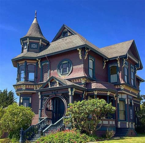 gothic victorian houses good colors  rooms