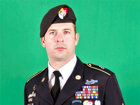 Trump Awards Medal Of Honor To Active Duty Green Beret For