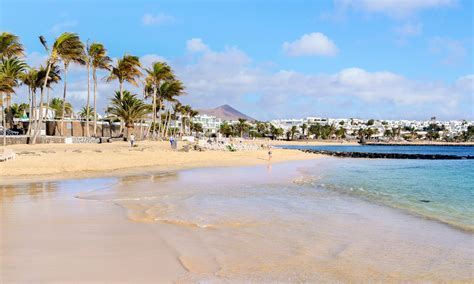 vakantiehuizen en accommodaties  costa teguise canarische eilanden spanje airbnb