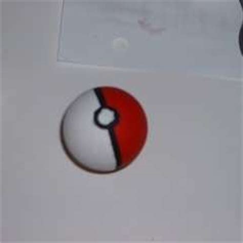 felt pokeball     ball plushie sewing  cut