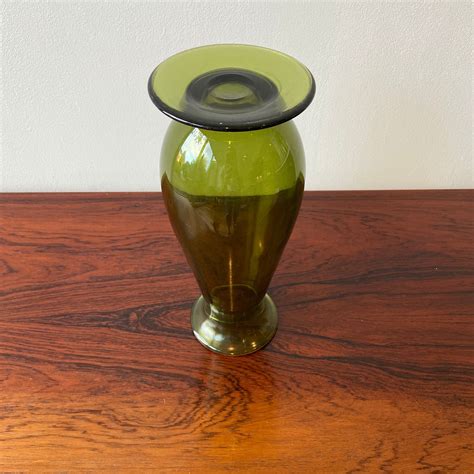 Mid Century Olive Green Glass Vase Vintage Homeware Etsy