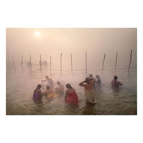 ritual bathing   celebration   kumbha mela