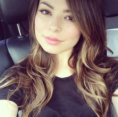 miranda cosgrove grew up to be drop dead gorgeous 😍 and