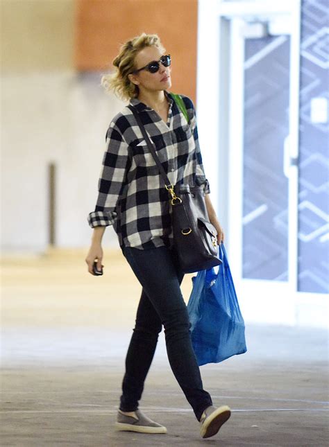 Rachel Mcadams In Jeans Shopping 05 Gotceleb