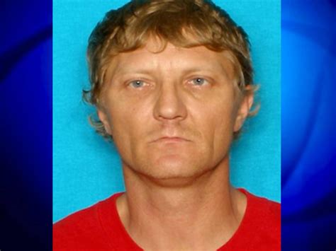 Reward Increased For Texas Most Wanted Sex Offender Cbs Dfw
