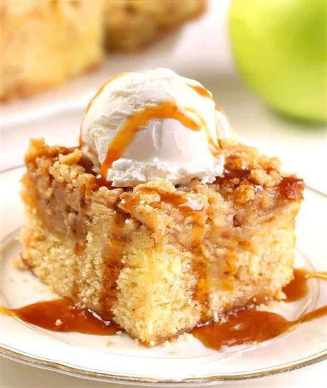 Soft And Delicious Apple Pie Cake Maria S Kitchen