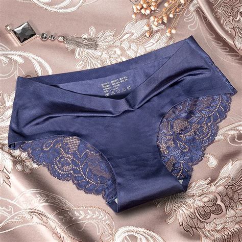 Luxury Style Sexy Lace Cotton Underwear Women Middle Waist Seamless