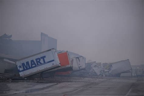 gallery scenes   burned walmart fulfillment center  plainfield indiana