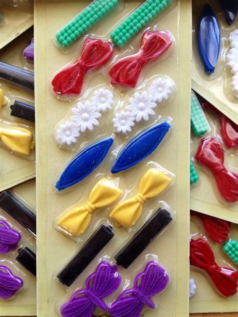 new old stock vintage plastic girls hair barrettes