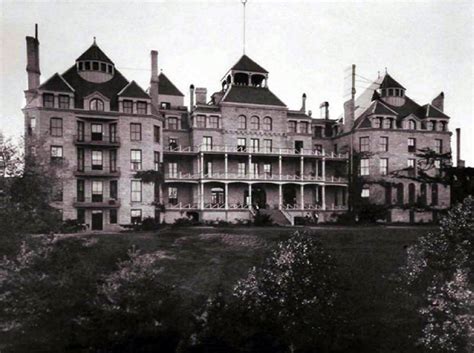 history  crescent hotel spa