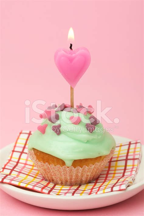 happy birthday cupcake stock  freeimagescom