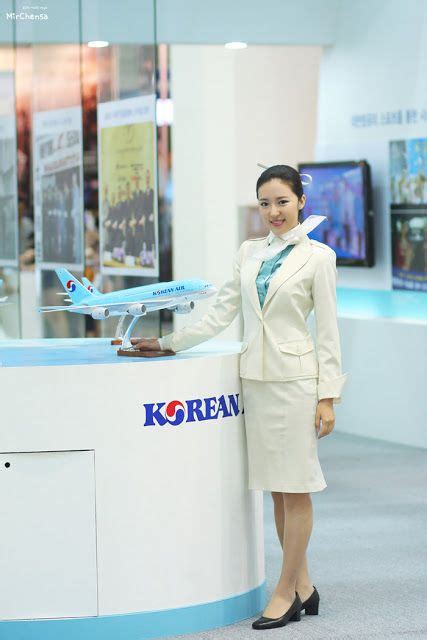 korean air in action flight attendant cabin crew 대한항공 승무원 angels of the sky korean air