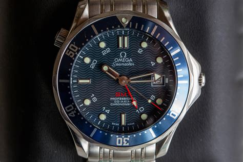 wts omega seamaster  professional gmt ref   axial
