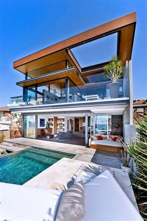 house   swimming pool  front     ocean view