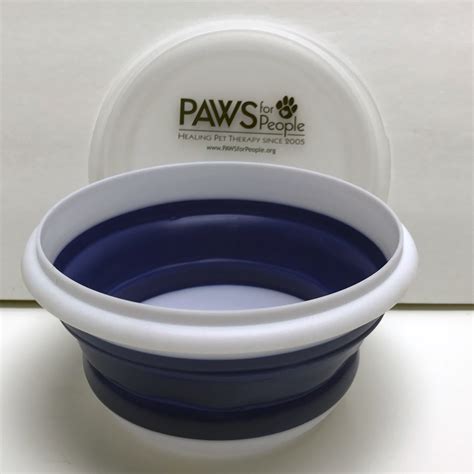 collapsible bowl  lid paws  people