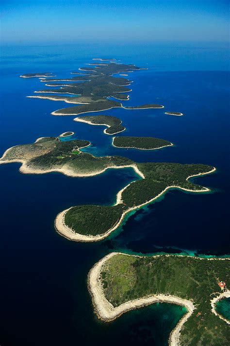 croatia island hopping