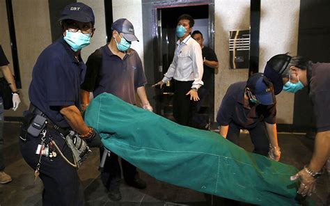 Video Hong Kong Double Murder Bodies Carried Out Of