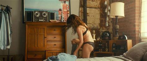 emma roberts sexy lingerie scene from little italy