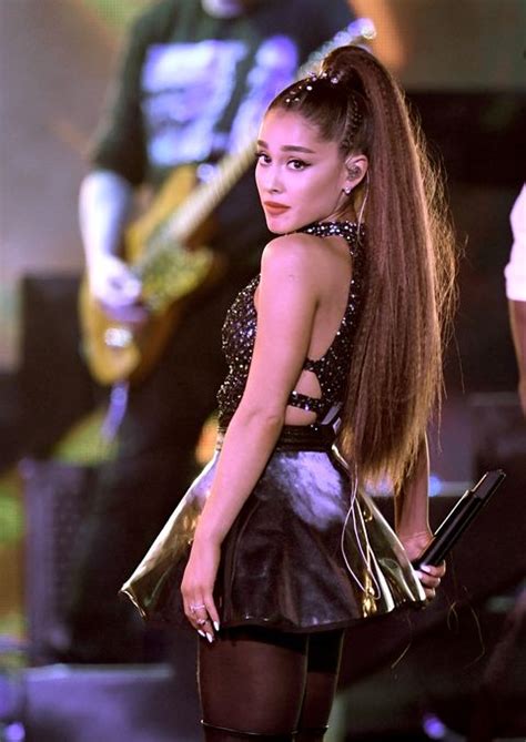 What Does Ariana Grande S Hair Really Look Like Ariana Grande No