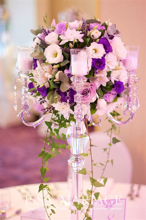 decoratiuni sala nunta paradis royal cu aranjamente florale  sfesnice din cristal