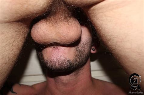 Amateur Gay Hipsters Sucking Cock And Eating Ass In The