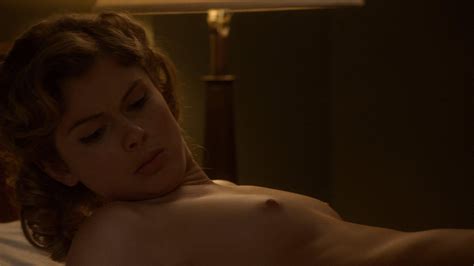 Rose Mciver Nude Pics Page 1