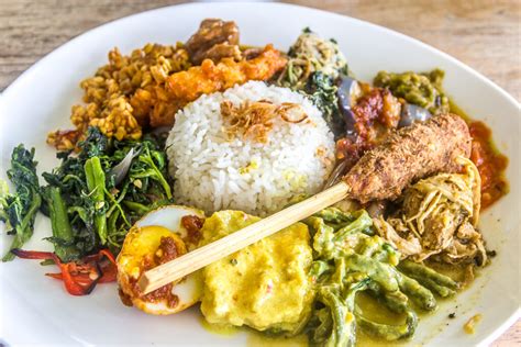 eat  drink  seminyak bali  nasi campur  nook organic food