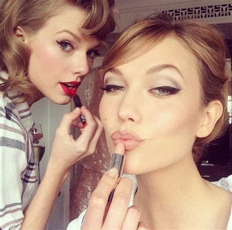 Karlie Kloss Decided To Copy Taylor Swift’s Hot Topic Haircut