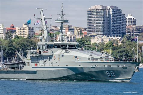 australian navy intercepts kg  narcotics   gulf  aden