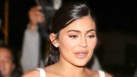 Man Arrested At Kylie Jenner S Home Allegedly Demanded To Profess Love