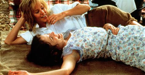 why “fried green tomatoes” is a lesbian classic — yes lesbian