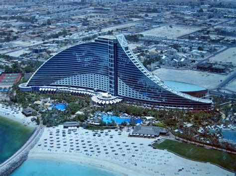 anillla jumeirah beach hotel