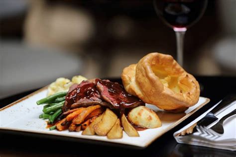 sunday roast   coach house  coach house hotel  restaurant