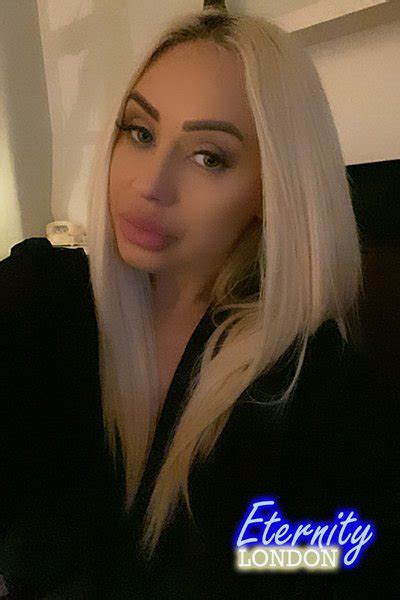 34d Blonde Enhanced Breast Selfie Model Moldavian Busty London Escort