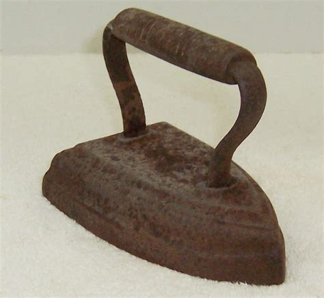 antique cast iron iron  triple  resale