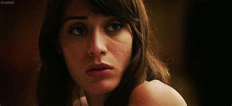 lizzy caplan eyes s find and share on giphy