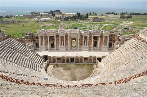 roman theatre in hieropolis turkey fotoğraf antika