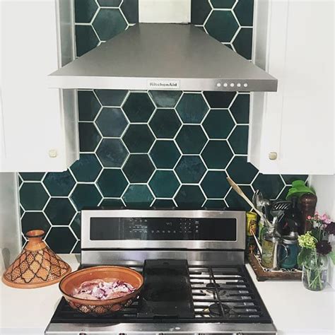 large hexagon  bluegrass kitchen backsplash designs black
